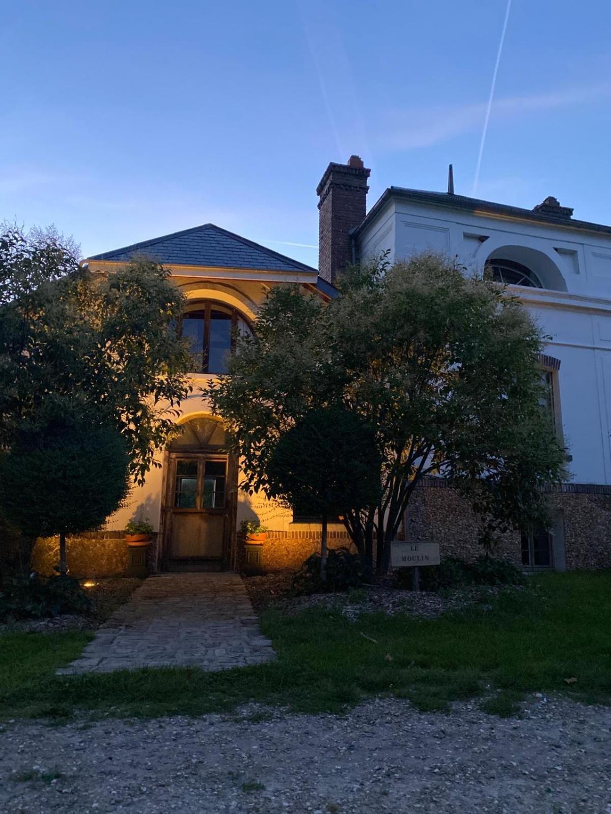 德拉布奇尔庄园酒店 Saint-Cyr-en-Arthies 外观 照片