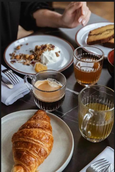 德拉布奇尔庄园酒店 Saint-Cyr-en-Arthies 外观 照片